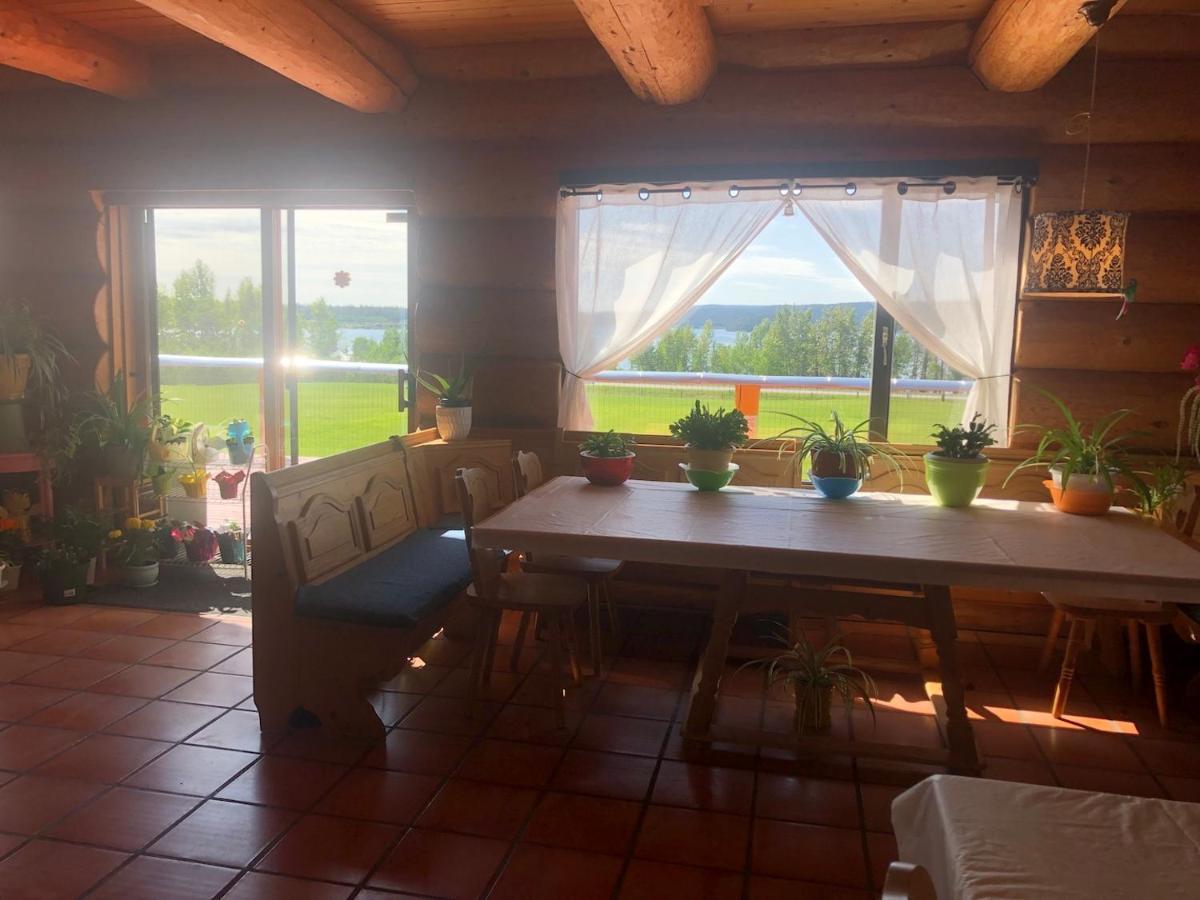 Cariboo Log Guest House Lac La Hache Екстериор снимка